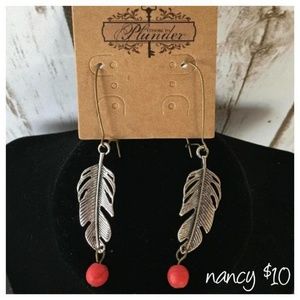 Plunder Nancy earrings